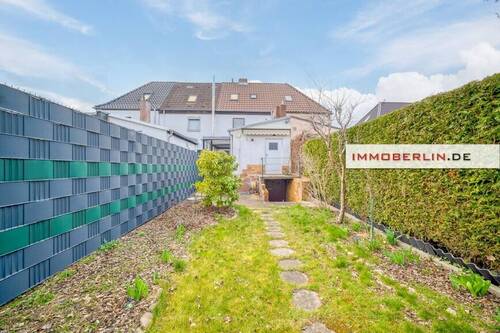1 - 3 Zimmer Reihenmittelhaus zum Kaufen in Berlin