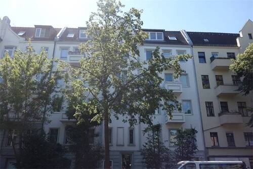 Hausfront - Ruhig gelegene 1 Zi. Wohnung zu kaufen