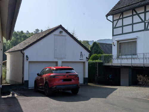 Garage - 1 Zimmer Hotel, Pension, Gasthof in Diemelsee