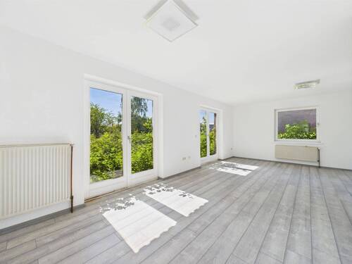 Wohnzimmer - 4 Zimmer Einfamilienhaus zum Kaufen in Rethwisch