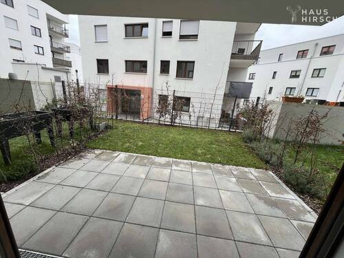 Terrasse und eigener Garten - 