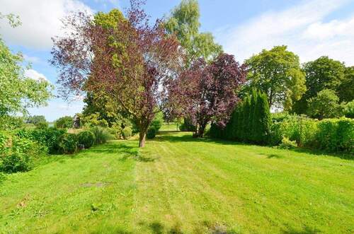 rückwärtiges Grundstück - 