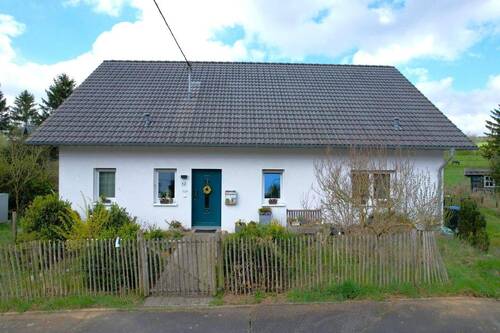 Kerpen 3.JPG - 4 Zimmer Einfamilienhaus in Kerpen (Eifel)