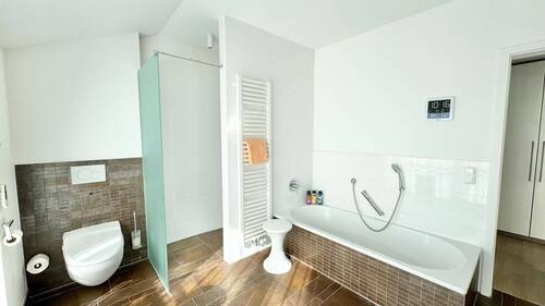 Anbau Bad Ansicht 2 - 