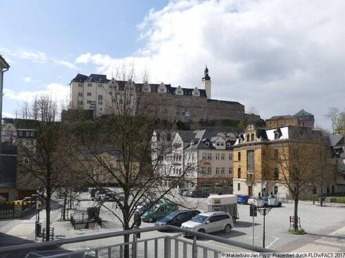 Blick vom Balkon auf das Obere Schloß - Modernes Büro mit Balkon und Schloßblick!