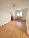 Eingangszimmer - Renovierte 2-ZKB Single Wohnung mit EBK und Terrasse