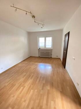 Zimmer 2 - Etagenwohnung mit 40,00 m² in Sankt Ingbert zur Miete
