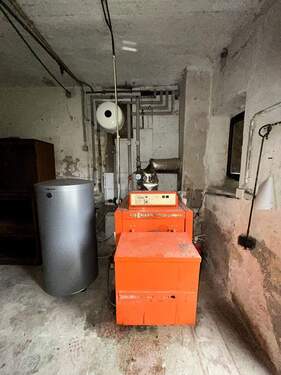 Heizung im Nebengelass - Einfamilienhaus mit 163,00 m&sup2; in Riethnordhausen zum Kaufen