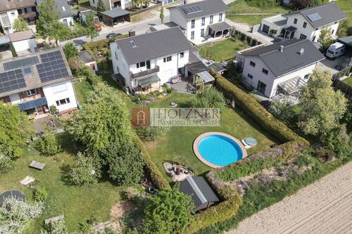 Außenbereich - 8 Zimmer Mehrfamilienhaus, Wohnhaus zum Kaufen in Auloh