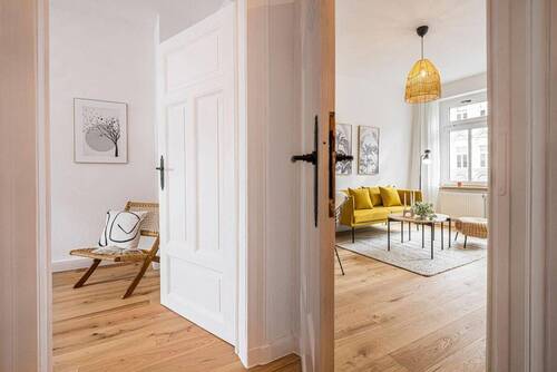 Blick vom Flur - 2 Zimmer Etagenwohnung in Leipzig