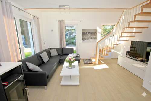 Wohnbereich - 4 Zimmer Mehrfamilienhaus, Wohnhaus in Baabe