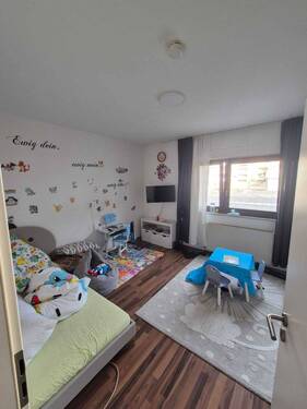 Zimmer - Etagenwohnung mit 63,00 m&sup2; in Pforzheim zur Miete