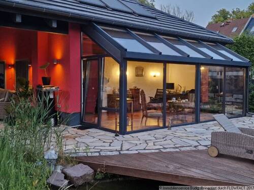 beleuchteter Wintergarten - 