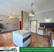 Stadthaus mit Seele & Herz: Stilvolle Renovierung trifft auf Altbau - Wunsiedel