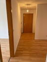 Flur, Wohnungseingangstür - 