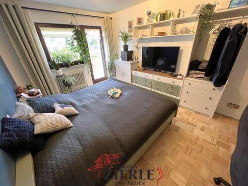 11- Schlafzimmer OG - 