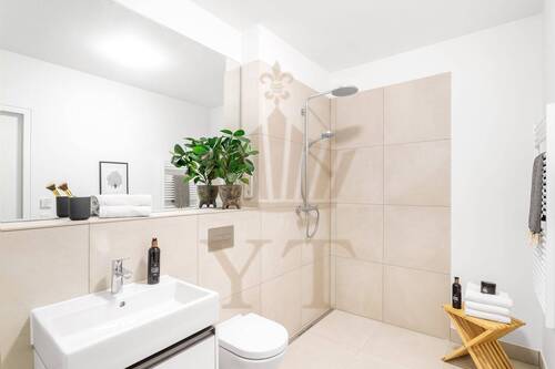 Bad Bsp. - Etagenwohnung mit 49,10 m² in Berlin zur Miete