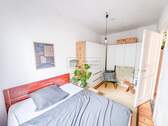Heller Schlafbereich - 2 Zimmer Etagenwohnung in Berlin