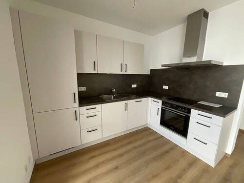 Kochbereich - Etagenwohnung mit 96,70 m&sup2; in Nürnberg zur Miete