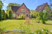 Garten - Stilvolles Einfamilienhaus mit traumhaften Grundstück in Alsterdorf