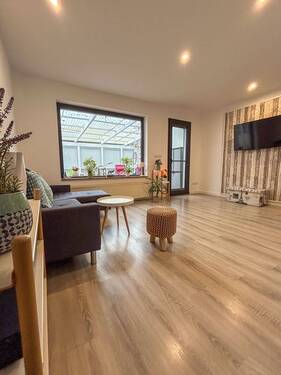 Wohnzimmer - Reihenmittelhaus mit 75,00 m&sup2; in Pinneberg zum Kaufen