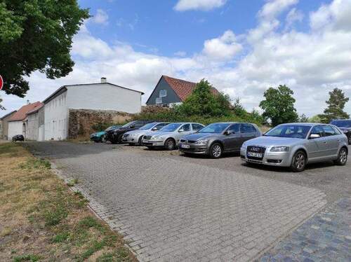 Straßenfront - Grundstück in Grimma