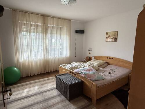 Schlafzimmer EG - 