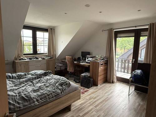 Schlafzimmer DG - 