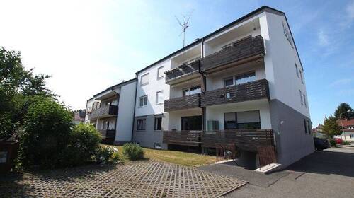 Ansicht - Schöne 3 Zimmer-Wohnung mit Balkon und Garage