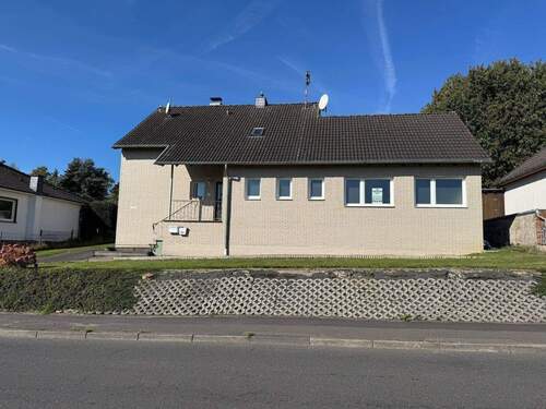 1.jpg - 6 Zimmer Mehrfamilienhaus, Wohnhaus zum Kaufen in Königswinter
