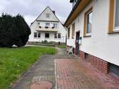 Gartenseite der kleinen Wohnanlage - 