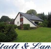 Elegantes Architektenhaus mit großem Grundstück - Emkendorf