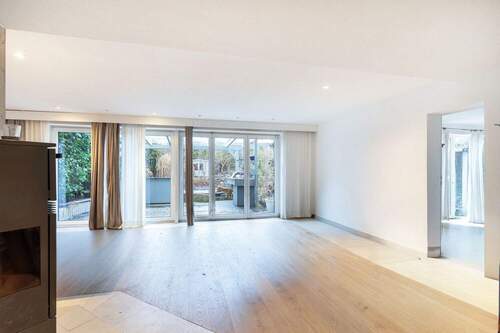 Wohnzimmer - 6 Zimmer Doppelhaushälfte in Bielefeld