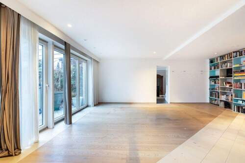 Wohnzimmer - Doppelhaushälfte mit 179,90 m&sup2; in Bielefeld zum Kaufen