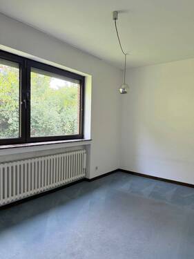 Raum 1 Ans, 1 - 