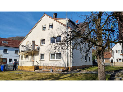 2026_H-41_1.jpg - 3-Familienhaus mit Scheune Zentrale Lage – Diverse Nutzungsmöglichkeiten WF ca. 495 qm, zusätzliche NF ca. 99 qm, Scheune ca. 180 qm Nutzfläche mit Ga