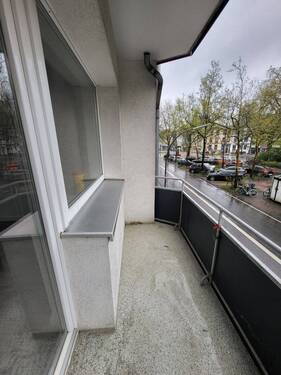 Balkon - 2 Zimmer Etagenwohnung zur Miete in Hamburg