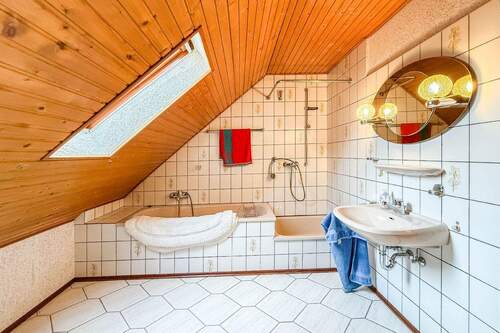 Badezimmer Obergeschoss - 
