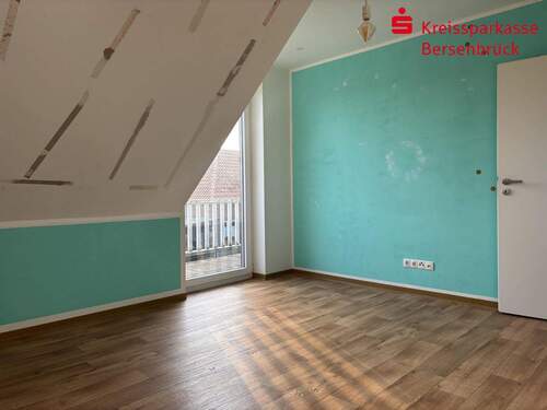 Schlafzimmer DG mit Balkon - 