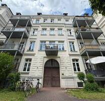 Zentral wohnen, ruhig leben: 2 Zimmer mit Balkon - Leipzig Zentrum-Ost