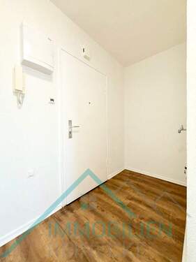 Wohnungseingang innen - 