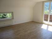 Wohnzimmer - 3 Zimmer Etagenwohnung zur Miete in Schramberg