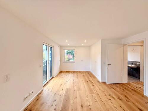 Wohnzimmer - Design trifft Vollendung - bezugsfreier Neubau auf höchstem Niveau