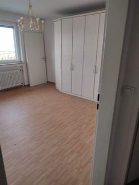 PHOTO-2025-11-22-17-30-49 - Etagenwohnung mit 62,00 m² in Solingen zur Miete