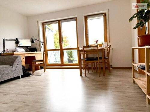 Wohnzimmer - 2 Zimmer Etagenwohnung zur Miete in Annaberg-Buchholz