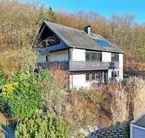 Großes Wohnhaus in reizvoller Fernblick- und Waldrandlage von Hann. Münden