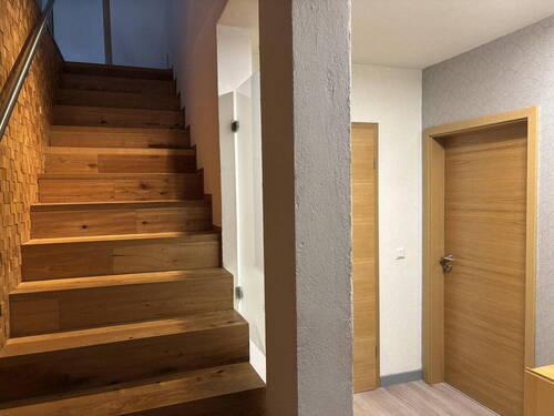 Bild 2 - 7 Zimmer Einfamilienhaus zum Kaufen in Merzig