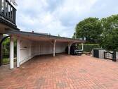 Carport - 9 Zimmer Einfamilienhaus zum Kaufen in Haselau