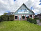 Rückwärtige Hausansicht - 9 Zimmer Einfamilienhaus in Haselau