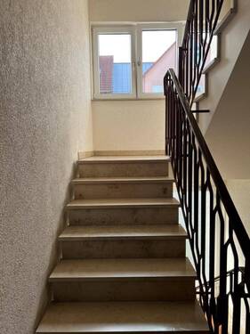 4 Treppenhaus - Etagenwohnung mit 62,00 m² in Leimen zum Kaufen